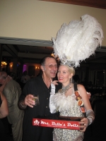 020a Showgirl with Mike Arzouman.JPG